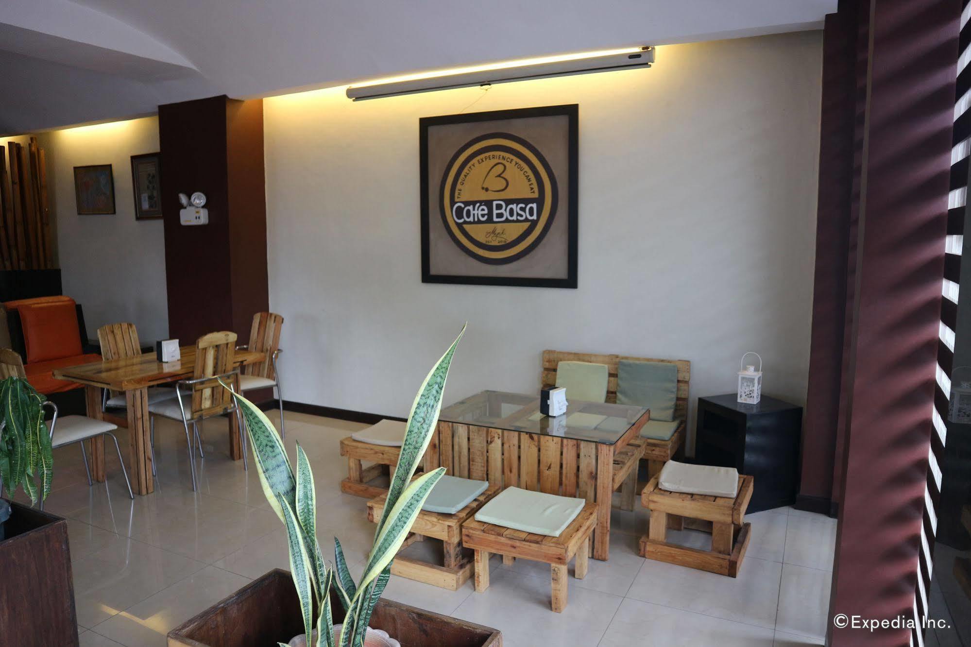 Basa Hotel Kalibo Bagian luar foto